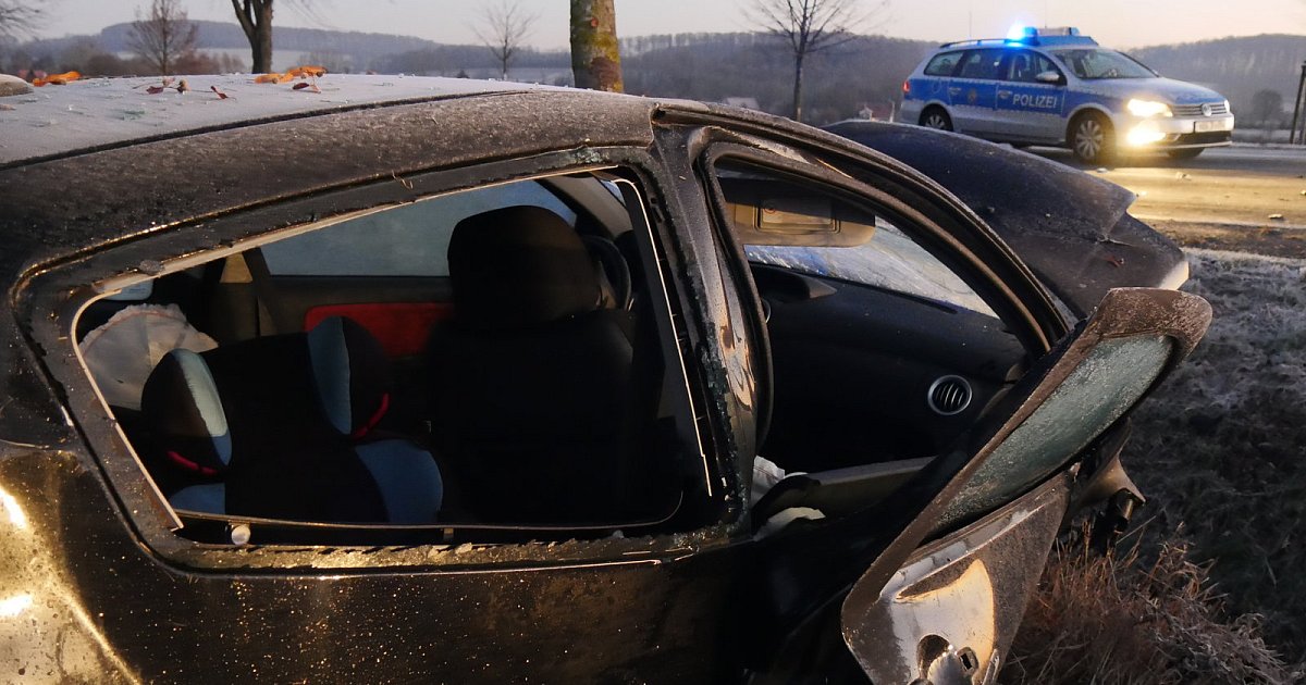 Tödlicher Unfall auf Externsteiner Straße | Horn-Bad Meinberg - LZ.de