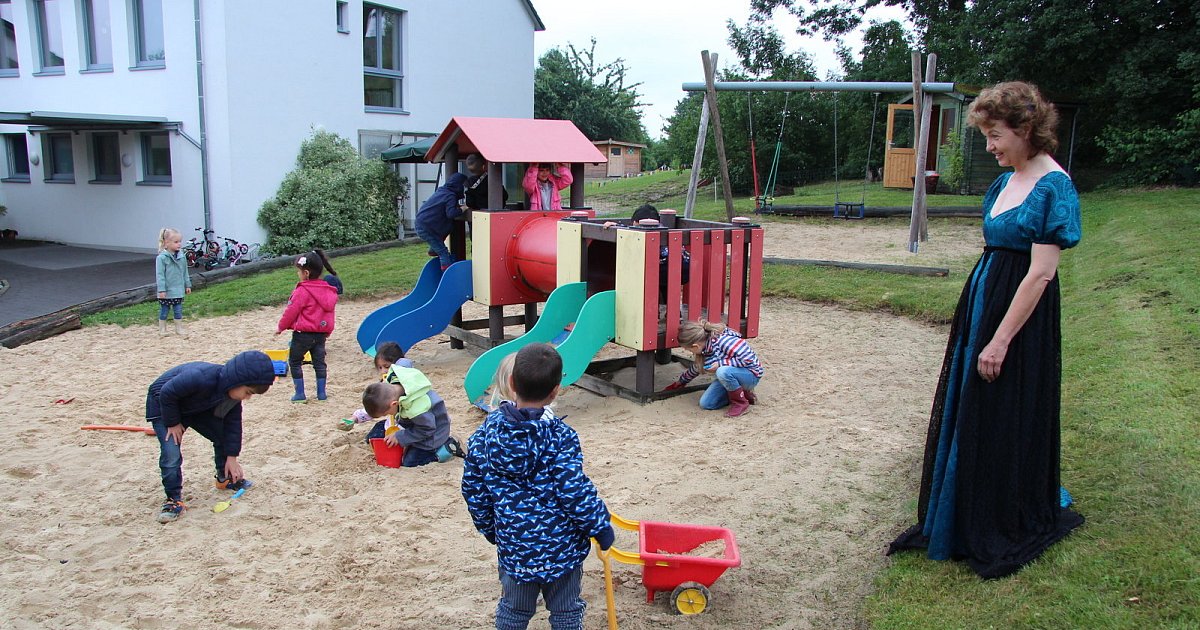 FürstinPaulineStiftung Von der Bewahranstalt zur Inobhutnahme