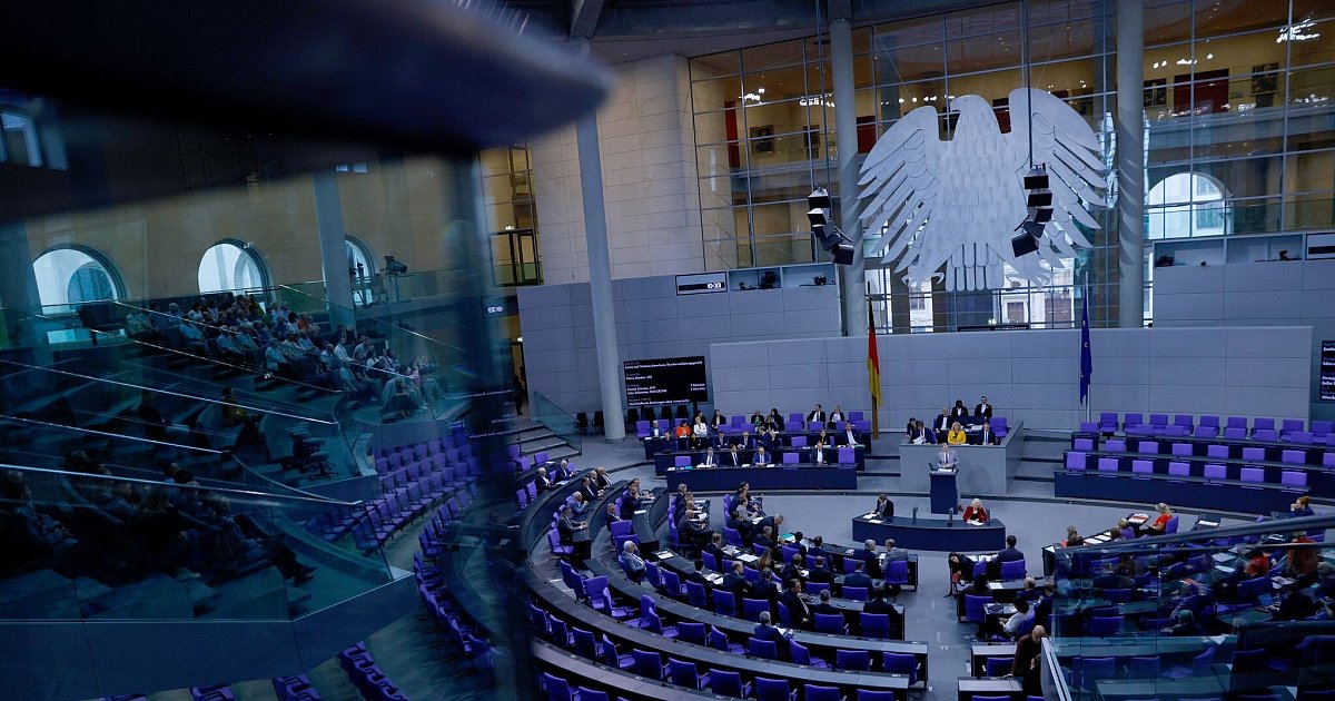 Bundestag-beschlie-t-Haushalt-2025