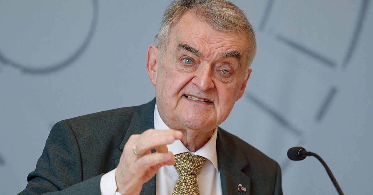 Rente-oder-weitere-Amtszeit-f-r-Innenminister-Reul-