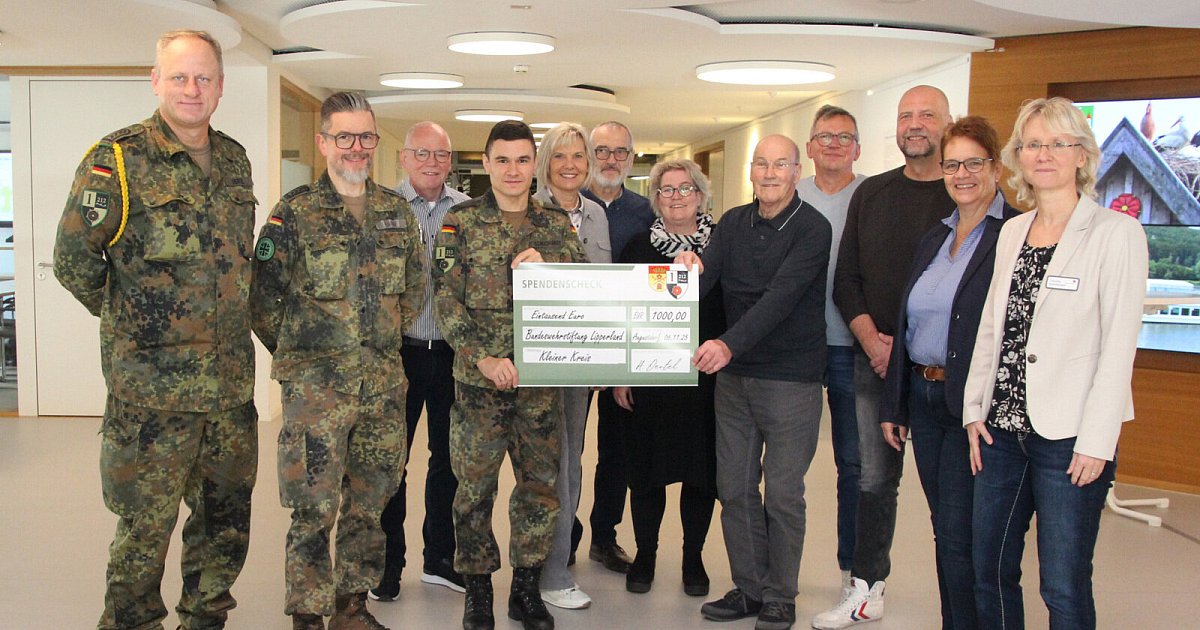 Spende-an-Bundeswehrstiftung-1000-Euro-f-r-Soldaten-und-Familien