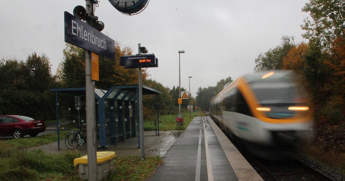 Weiterer-Reparaturbedarf-Arbeiten-an-Bahnstrecke-zwischen-Lage-und-Lemgo-verz-gern-sich