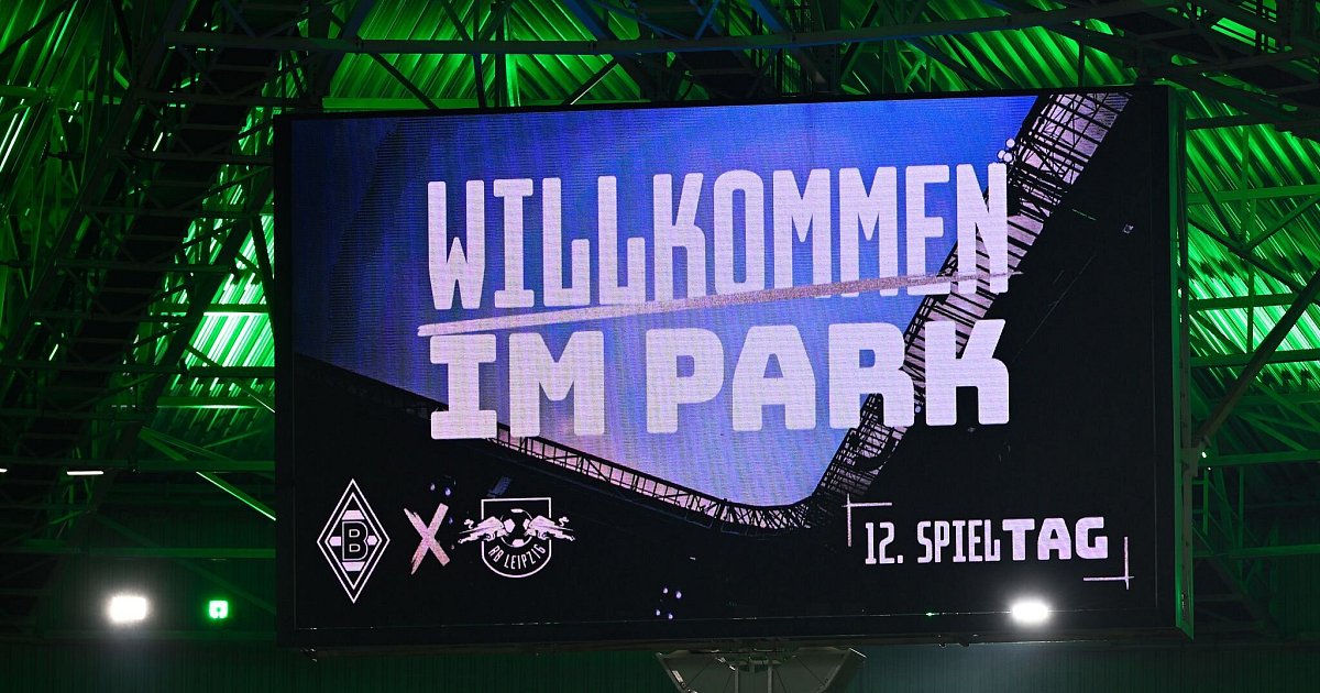 Gladbacher-Fans-protestieren-schweigend