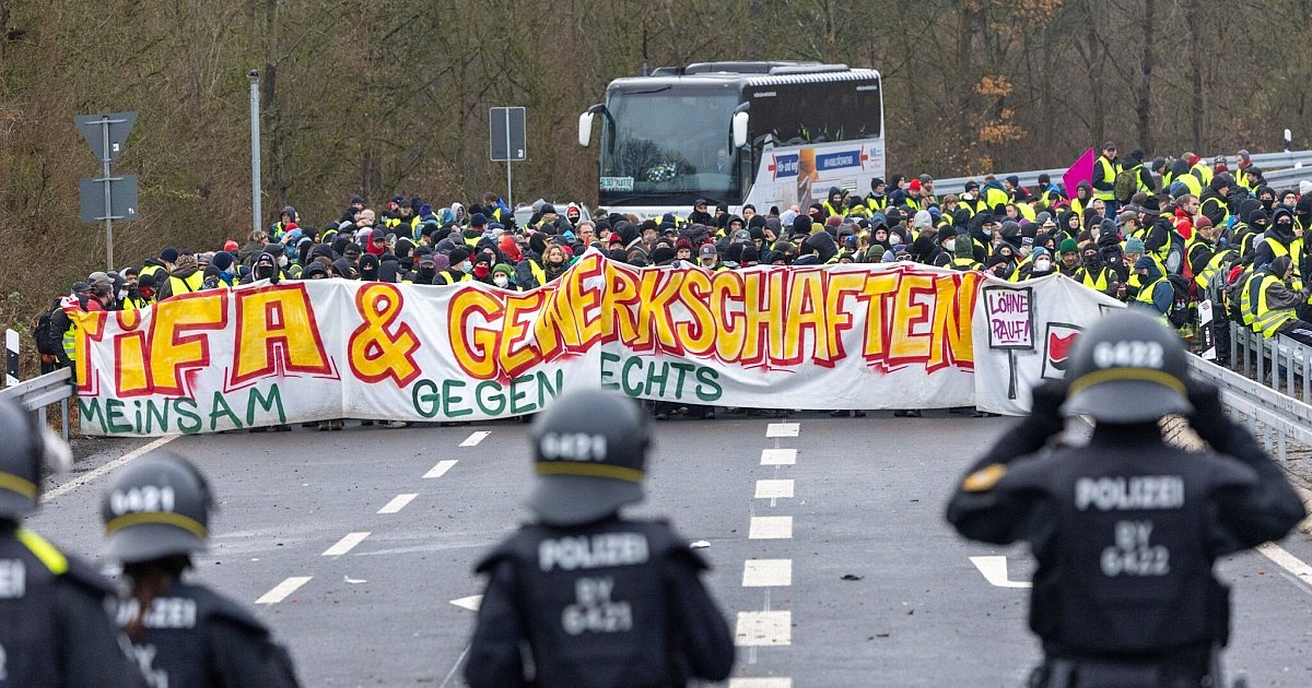 Bilanz-nach-Protesten-gegen-AfD-Jugendorganisation-in-Gie-en