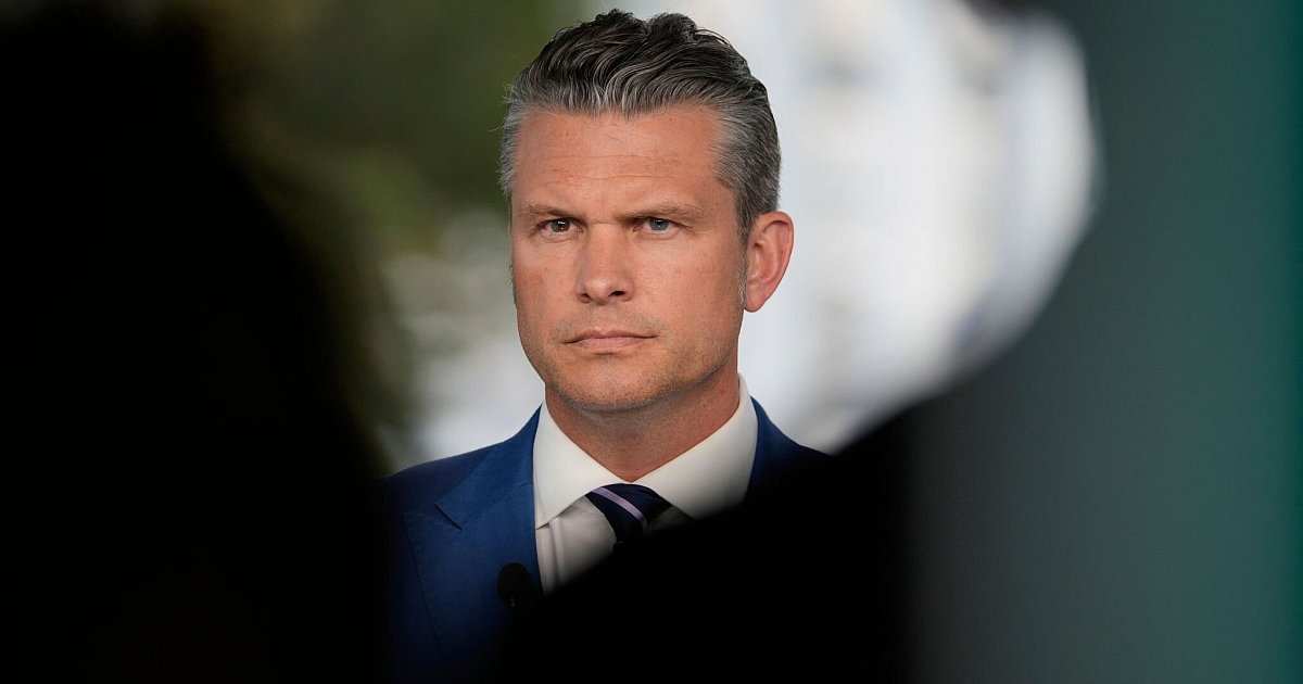 V-lkerrechtsbruch-Wei-es-Haus-st-rkt-Hegseth-den-R-cken