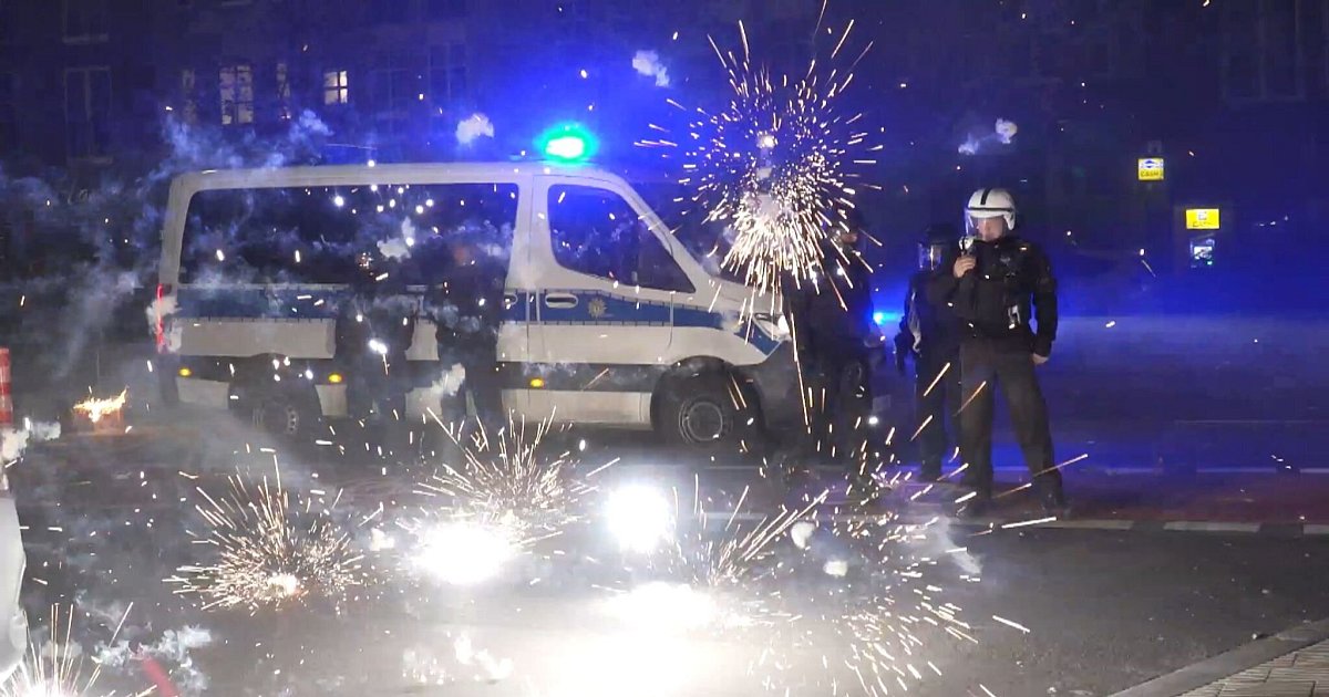 Festlich-nervig-bedrohlich-Die-gro-e-B-ller-Kontroverse