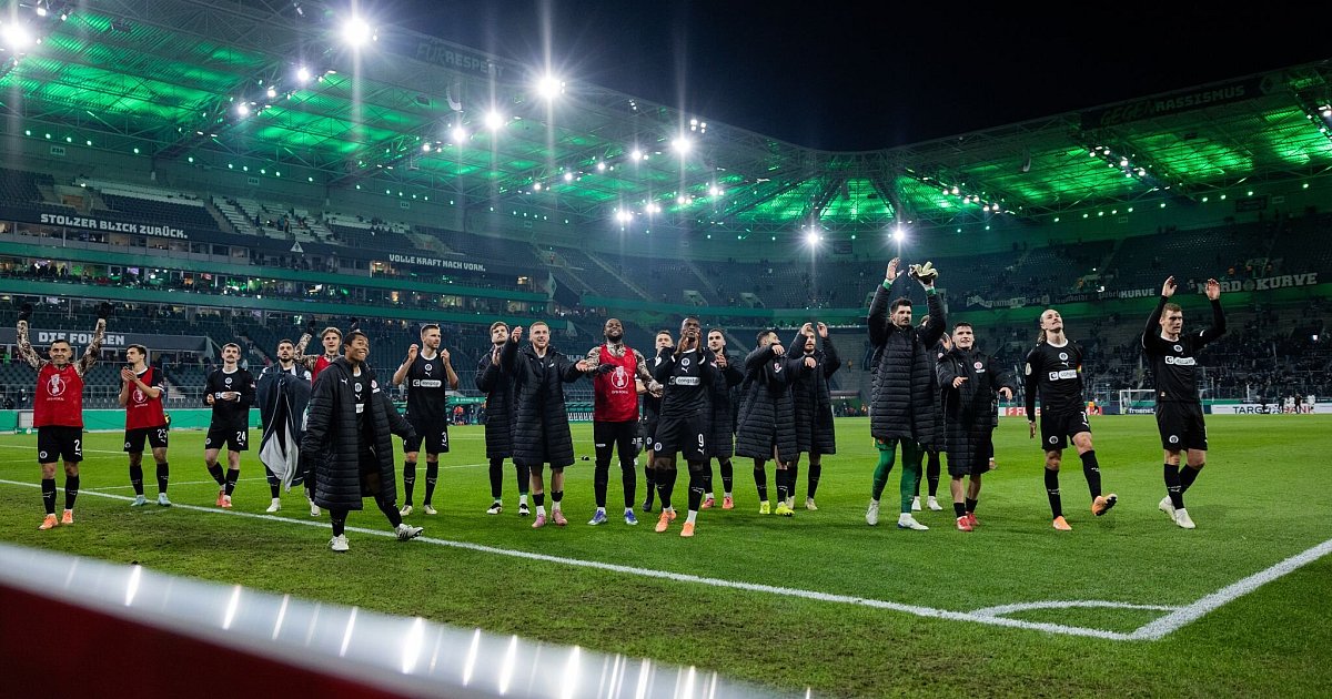 FC-St-Pauli-feiert-mit-Folkmusik-und-hofft-auf-gute-Zeiten