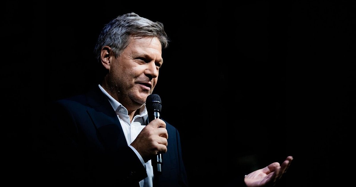 Lit-Cologne-mit-Robert-Habeck-Joachim-L-w-und-Hazel-Brugger