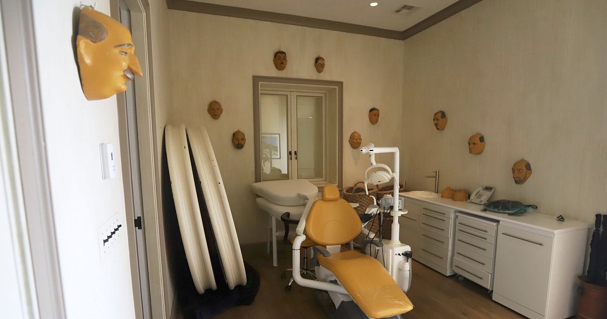 Neue-Bilder-zeigen-Innenleben-von-Epsteins-Privatinsel