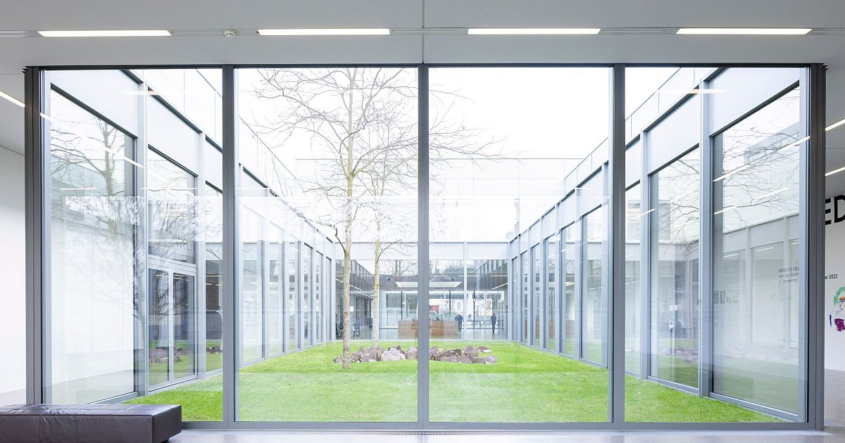 NRW-Ausstellungen-2026-Tiere-Spiegel-und-Sexarbeit