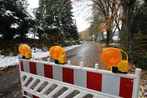 Die Sperrung gehört der Vergangenheit an. Seit Dienstagnachmittag ist die Laßbrucher Straße wieder frei. - © Archivfoto: Jens Rademacher