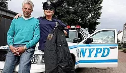 Mit New Yorker Polizeiauto

&uuml;ber Mindens Stra&szlig;en 




- &copy; MINDEN