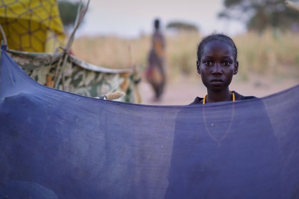 UN-Hochkommissar Volker Türk: Die internationale Gemeinschaft hat die Menschen in Al-Faschir im Stich gelassen. (Archivbild) - © Mohammed Jammal/UNICEF/AP/dpa