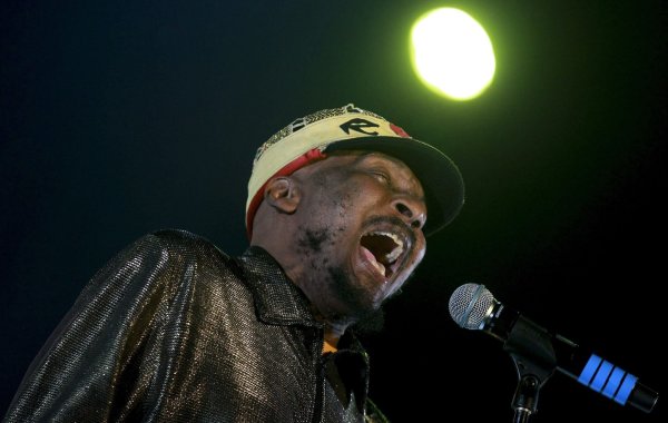 Jimmy Cliff starb im Alter von 81 Jahren. (Archivbild) - © Juan Herrero/dpa