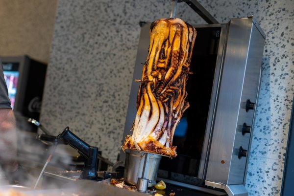 Sieht exotisch aus, soll aber schmecken. - © Philipp von Ditfurth/dpa