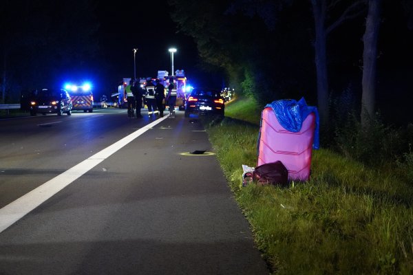 Mit diesem Koffer stand die Frau am Straßenrand. - © Freitag Medien Gruppe