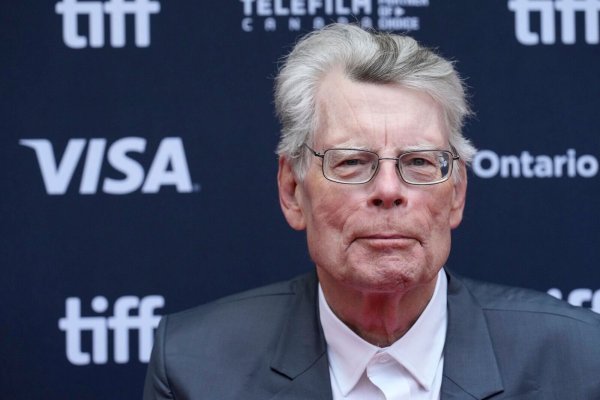 Stephen Kings Bücher wurden Hunderte Millionen Mal verkauft (Archivbild). - © Chris Pizzello/Invision/AP/dpa