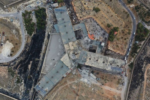 Die staatlich angeordnete Folter in Syrien fand unter anderem im Saidnaja-Gefängnis statt. - © Ghaith Alsayed/AP