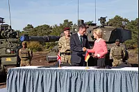 Deutsch-Britisches Ministertreffen - Ursula von der Leyen in Augustdorf - © Bernhard Preuß