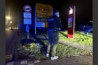 Im Bielefelder Ortsteil Windfl&ouml;te sind am sp&auml;ten Donnerstagabend zahlreiche Polizisten im Einsatz: Offenbar hat es bei einer Gewalttat unweit der Lippst&auml;dter Stra&szlig;e drei Verletzte gegeben. - &copy; Paul Brinkmann