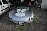 WAVE-TROPHY 2016 - Größte E-Automobilrallye tankt in Dörentrup auf.
Weltrekord mit den meisten zeitgleich aufgeladenen Elektrofahrzeugen mit erneuerbaren Energien geschafft. Viele verschiedene E-Fahrzeuge wurden präsentiert. - © Tanja Watermann