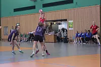 Die Handballerinnen des Hermann-Vöchting-Gymnasiums haben es in die Endrund von "Jugend trainiert für Olympia" geschafft. - © Dominic Behde