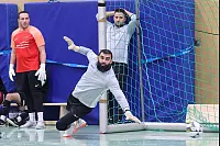 Sch&ouml;tmars Torwart Okan Aydemir in Aktion. - &copy; Paul Cohen