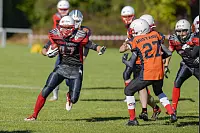 Eindrücke von der U19-Begegnung zwischen den TuS Kachtenhausen White Hawks und der SG Hamm Aces/Sauerland Mustangs. Die White Hawks siegen 40:0. - © EGON PENNER