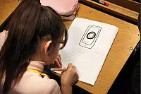 Rund 70 Nachwuchsstudenten nahmen an der vierten Vorlesung der LZ-Kinderuni zum Thema: "Mobile Medien - wie die Apps aufs Handy kommen" teil. - &copy; Bernhard Preu&szlig;