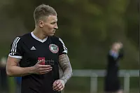 Im Lipperderby muss der RSV Barntrup eine bittere 0:1-Heimniederlage vor rund 200 Zuschauern gegen den Blomberger SV einstecken. - © Egon Penner