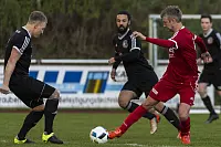 Im Lipperderby muss der RSV Barntrup eine bittere 0:1-Heimniederlage vor rund 200 Zuschauern gegen den Blomberger SV einstecken. - © Egon Penner
