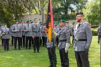 Ministerpräsident verleiht auf dem Schloßplatz der Panzerbrigade 21 „Lipperland“ der Bundeswehr das Fahnenband des Landes Nordrhein-Westfalen. - © Jannik Stodiek