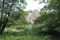 Von den Externsteinen zur Falkenburg. - © Freya Köhring
