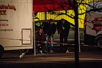 Die Schüsse auf das männliche Opfer fielen auf dem Parkplatz des Möbelhauses in Leopoldshöhe-Asemissen. Die Mordkommission nahm noch am Abend die Ermittlungen auf. - © Christian Mathiesen