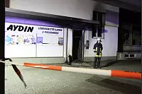 P { margin-bottom: 0.21cm; }


<p style="margin-bottom: 0cm">Feuer in Bad Salzufler Moschee</p> - © Foto: Daniel Hobein