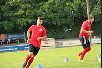 Trainingsauftakt der SpVgg Bad Pyrmont, dem neuen Klub von David Odonkor. Der 33-Jährige unterzeichnete beim niedersächsischen Landesligisten einen Zweijahresvertrag bis 2019. - © Niklas Böhmer