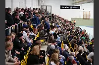 Bereits vor der Mittagszeit waren freie Sitzpl&auml;tze in der Horatec-Arena rar ges&auml;t. - &copy; J&ouml;rg Hagemann