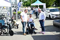 Impressionen vom ”SmileDay" 2023. Zum ersten Mal veranstaltete das Vitalzentrum Kühlmuss & Grabbe eine Art Hausmesse. Schauplatz war die Unternehmenszentrale an der Sylbeckestraße in Detmold. - © Nicole Ellerbrake