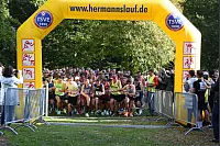 Hermannslauf 2021 - Der Start in Detmold. - © Raphael Bartling