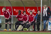 Im Lipperderby muss der RSV Barntrup eine bittere 0:1-Heimniederlage vor rund 200 Zuschauern gegen den Blomberger SV einstecken. - © Egon Penner
