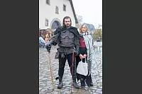 Besucher trotzen beim Bardentreff und Kl&auml;schen in Horn dem Regen. - &copy; Raphael Bartling