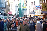 Der Bruchmarkt hat zwei Tage lang in die Lemgoer Innenstadt gelockt. - © Nicole Ellerbrake