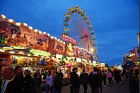 Spaß auf der Blomberger Stoppelfeldkirmes - © Nicole Ellerbrake