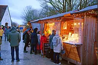 Der Museumsadvent im LWL-Freilichtmuseum Detmold erweist sich einmal mehr als Publikumsmagnet. - © Nicole Ellerbrake