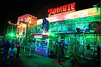 Bunte Lichter, viele Leckereien und schwungvolle Karusselfahrten - das ist die Andreasmesse 2025 - © Nicole Ellerbrake