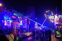 Bunte Lichter, viele Leckereien und schwungvolle Karusselfahrten - das ist die Andreasmesse 2025 - © Nicole Ellerbrake