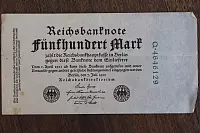 Eine Reichsbanknote im Wert von fünfhundert Mark vom 7. Juli 1922. Nur eine Seite ist bedruckt. - © Foto: Köhring