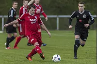 Im Lipperderby muss der RSV Barntrup eine bittere 0:1-Heimniederlage vor rund 200 Zuschauern gegen den Blomberger SV einstecken. - © Egon Penner