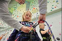 Klettern in der Sporthalle des DBB. - © Vera Gerstendorf-Welle