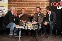 Hans Ulrich Braun, Leiter der Forstverwaltung des Landesverbandes Lippe (links) und Waldberater für den Bund Dr. Ralf Petercord - © Bernhard Preuss